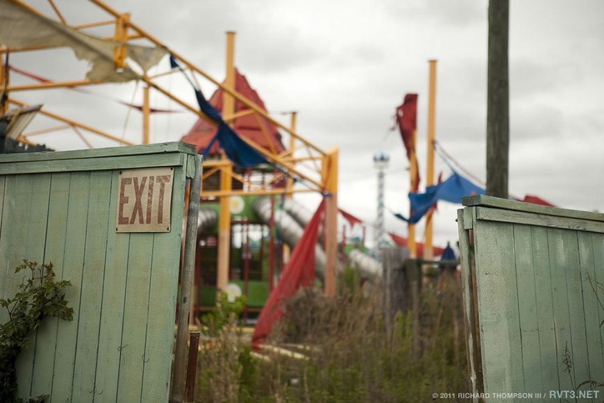 exit Abandoned Six Flags 'Jazzland' Park, 2011