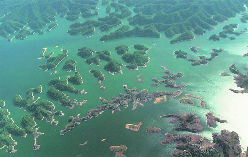 Aerial shot of Thousand Island Lake in China, underneath is the Lost Lion City